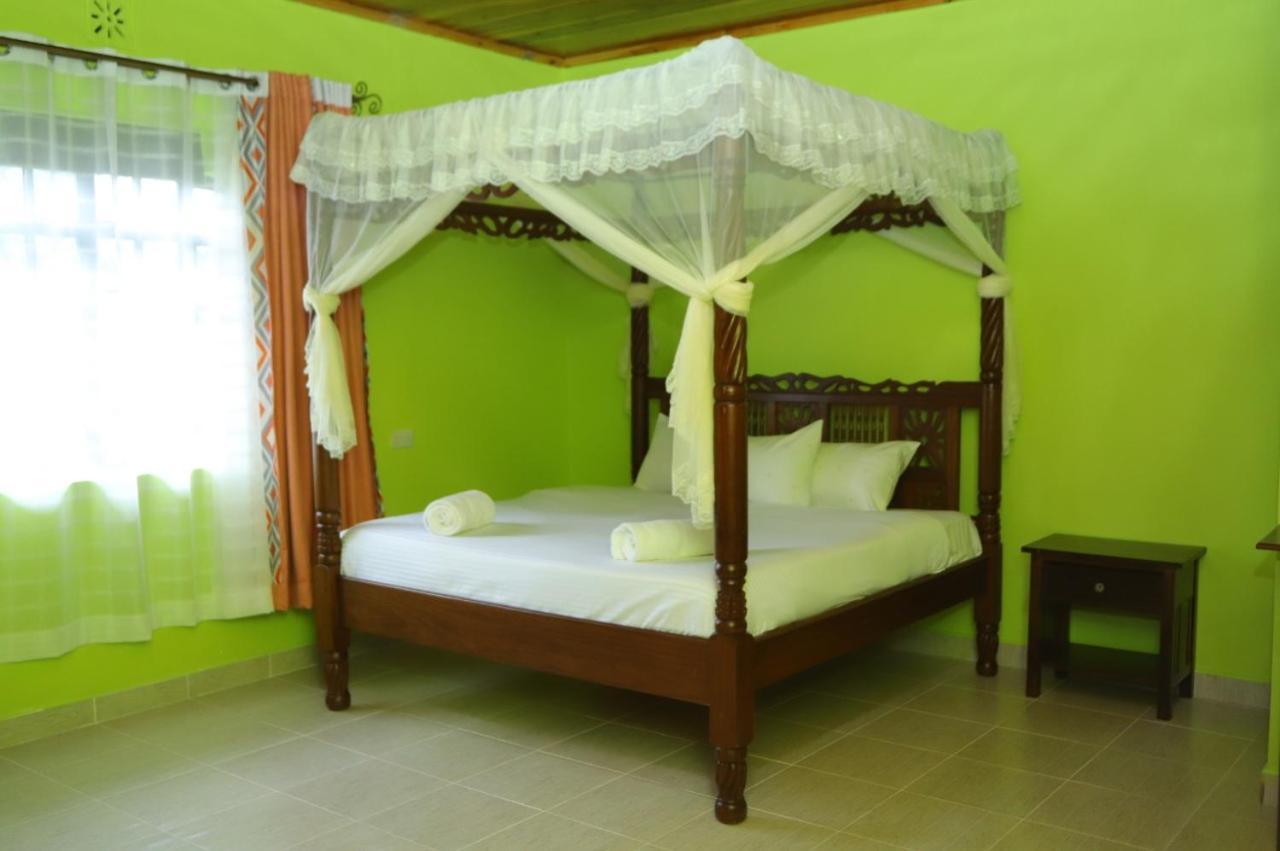 Esniko Villa Narok Extérieur photo