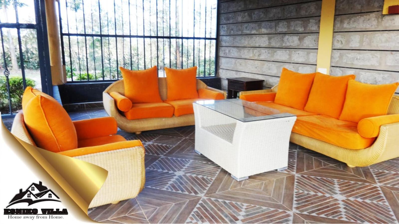 Esniko Villa Narok Extérieur photo
